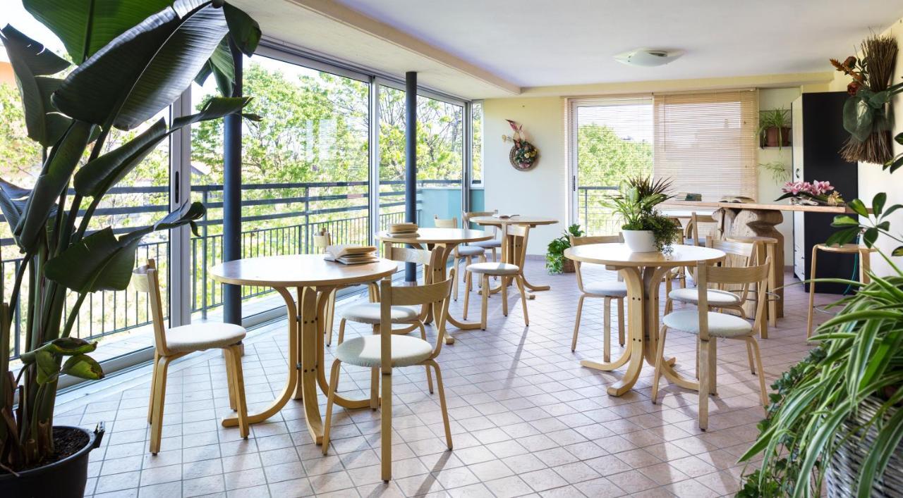 Hotel Sampaoli 벨레지아아지마리나 외부 사진