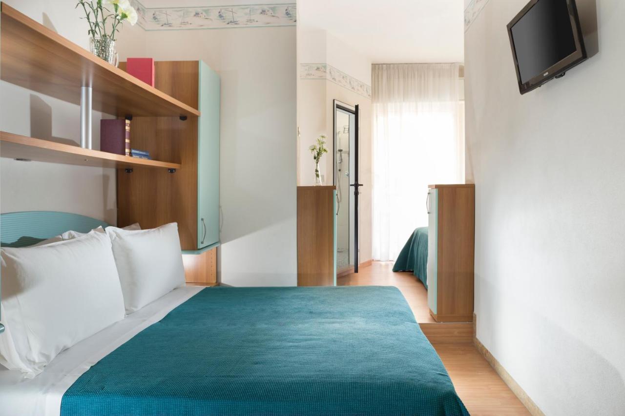 Hotel Sampaoli 벨레지아아지마리나 외부 사진