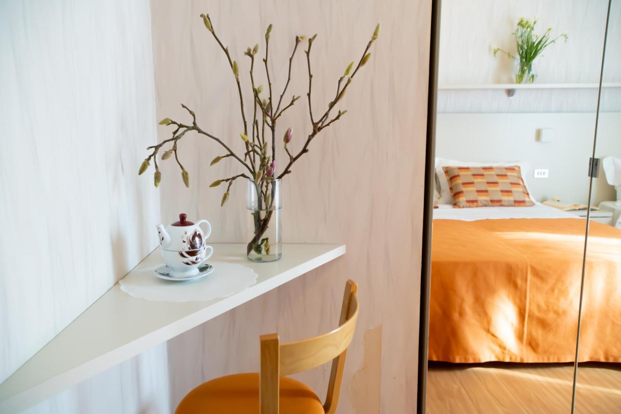 Hotel Sampaoli 벨레지아아지마리나 외부 사진
