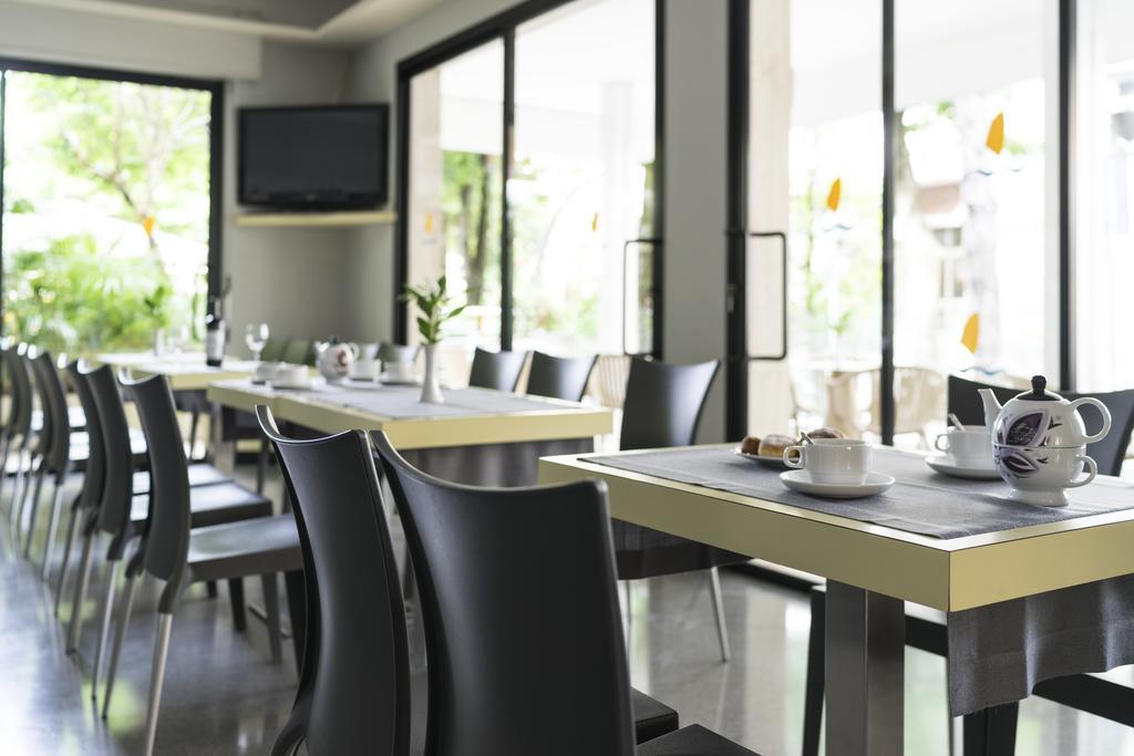 Hotel Sampaoli 벨레지아아지마리나 외부 사진